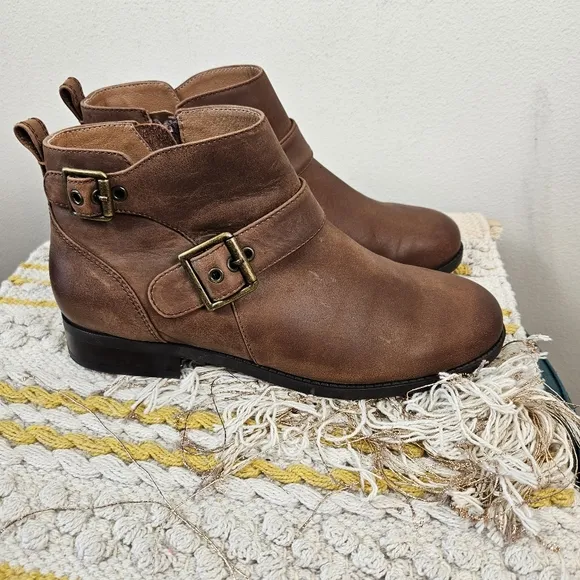 Vionic Country Logan Dark Brown Bootie Buckle Women s Size US 9