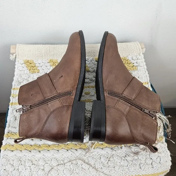 Vionic Country Logan Dark Brown Bootie Buckle Women s Size US 9