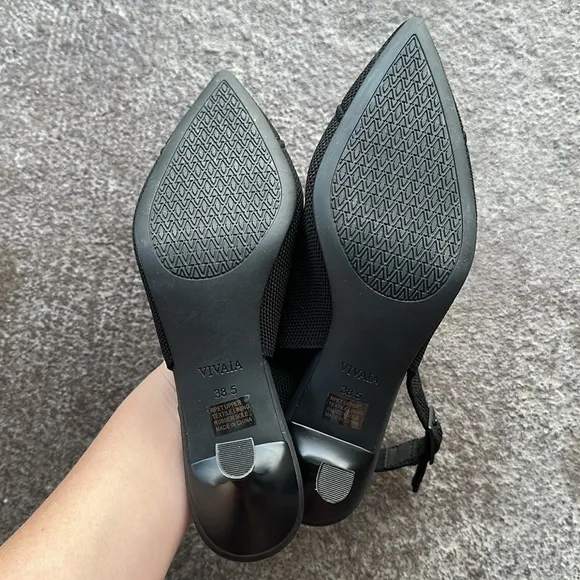 Vivaia Addison Pointed-toe Slingback Sandals