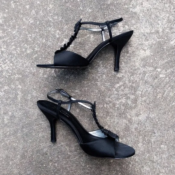 Vtg Nina Black Tie Satin T-Strap Peep Toe Sandal 9