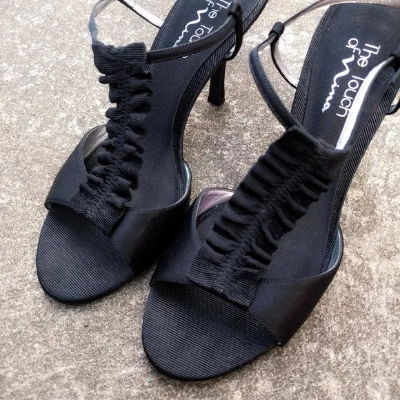 Vtg Nina Black Tie Satin T-Strap Peep Toe Sandal 9