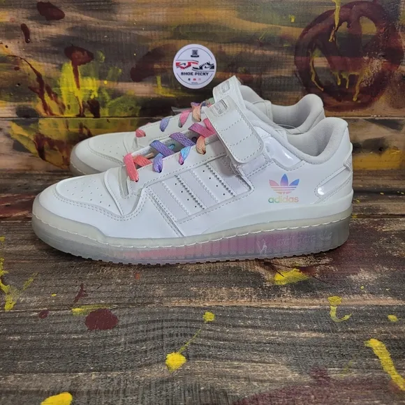 Women‎ adidas athletic shoes size 8 new