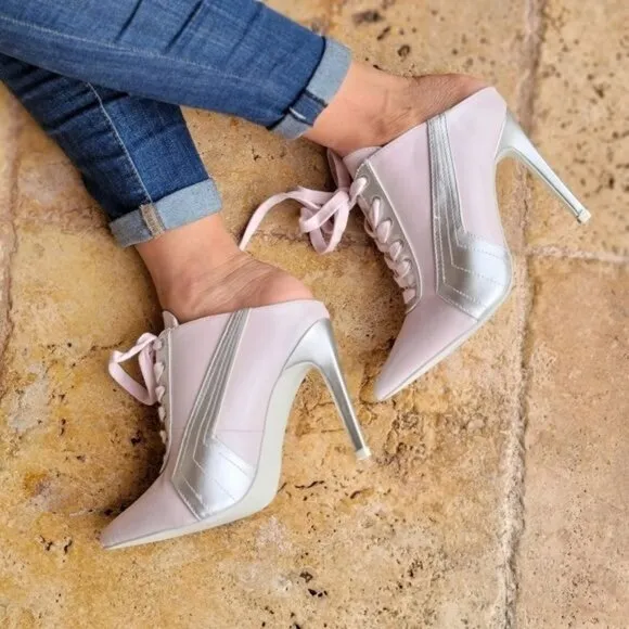 Women Baby Pink Low Cut Pontied Toe Booties