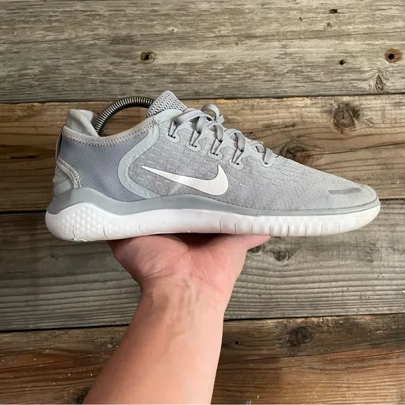 Women Size 12.5 / Size 11 Men Nike Free RN 2018 Wolf Grey Running Shoes Sneakers