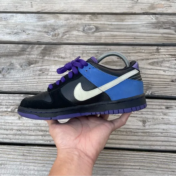 Women Size 6.5 / Size 5 Youth Rare 2009 Nike Dunk Low NYX Shoes Sneakers