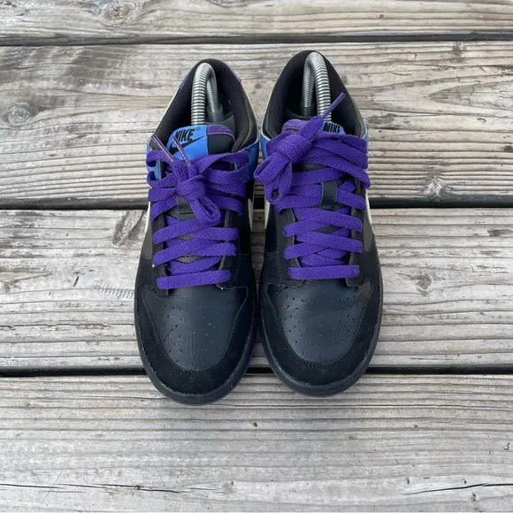 Women Size 6.5 / Size 5 Youth Rare 2009 Nike Dunk Low NYX Shoes Sneakers