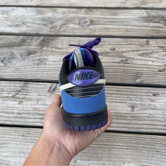 Women Size 6.5 / Size 5 Youth Rare 2009 Nike Dunk Low NYX Shoes Sneakers