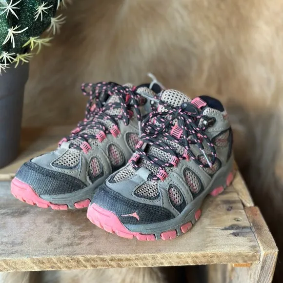 Youth Pacific Mountain Hiking Shoes - Size 12 – Worn Once