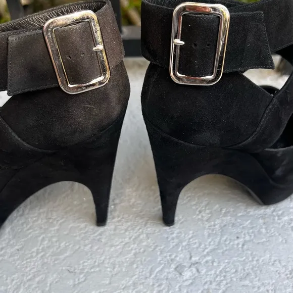 YSL AUTHENTIC STILETTO PUMPS SIZE 7
