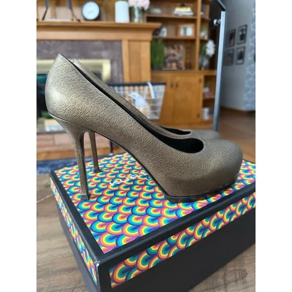 YSL Yves Saint Laurent Tribtoo Leather Pumps Heels Bronze Sz. 40/9