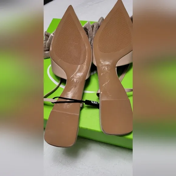 ZARA Bowed Flats Size 40/9