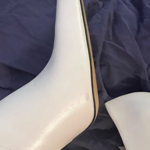 ZARA  GEOMETRIC HEELED LEATHER SHOES, NWF, size 9