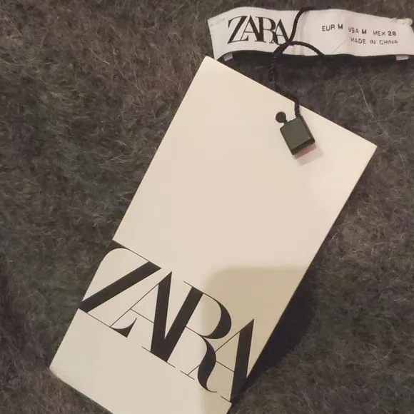 Zara  Knit Sweater Bolero Grey