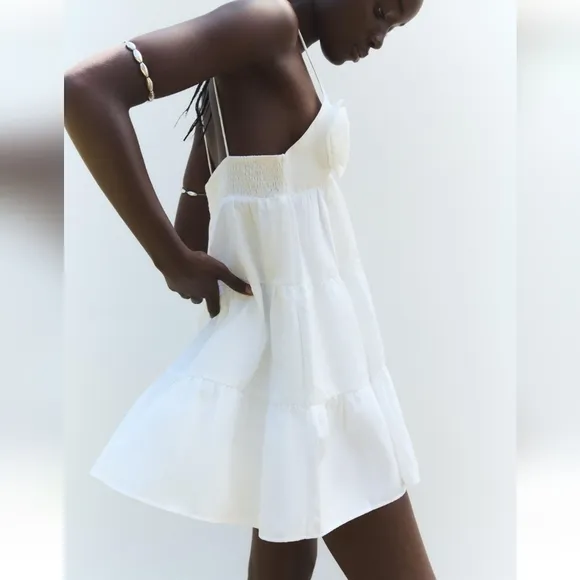 ZARA  MINI DRESS WITH  FLOWERS White