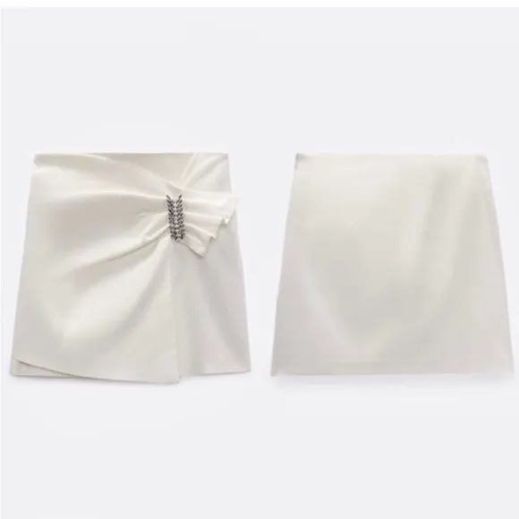 Zara NWT Pearl embellished buckle off white / ivory / cream ruched mini skirt