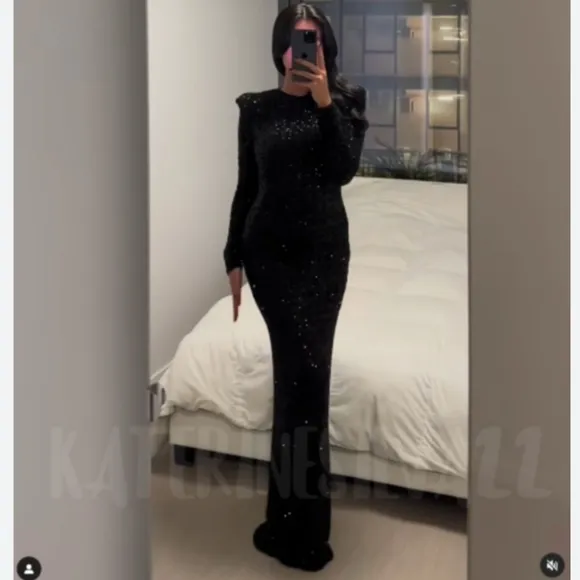 Zara  SEQUIN MAXI DRESS GOWN BLACK SIZE XS