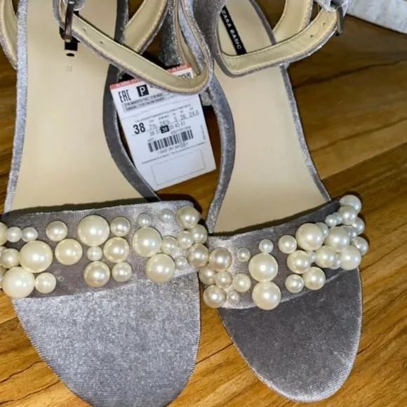 👣ZARA Silver Party Sandals with Pearls italy best