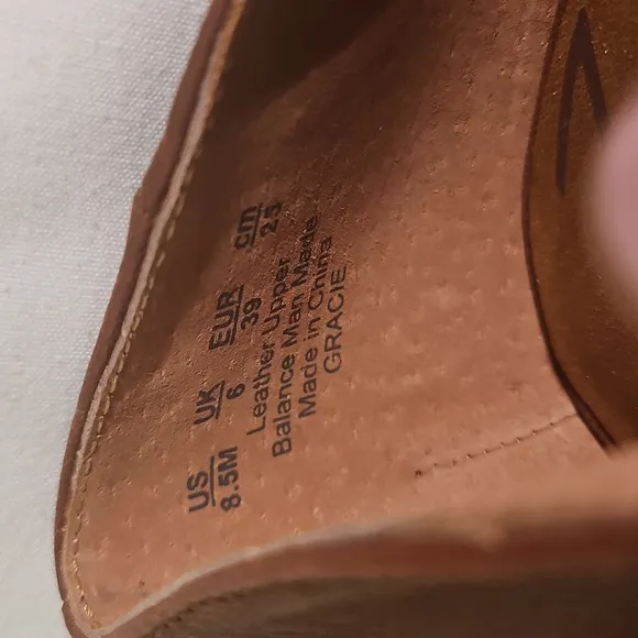 Zodiac &quot;Gracie&quot; Brown Leather Women's Shoes