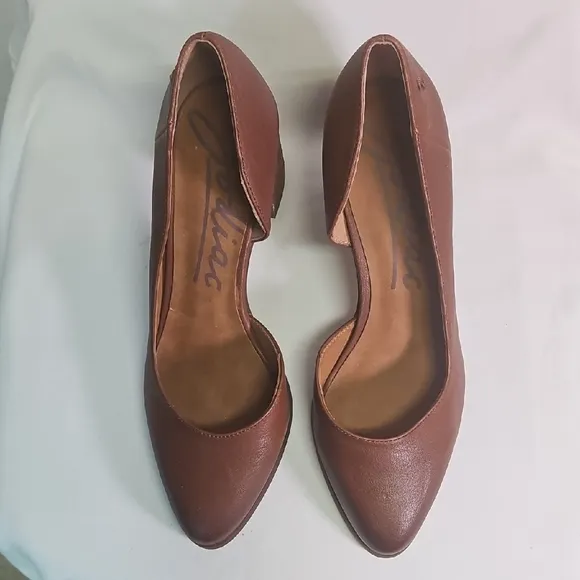 Zodiac &quot;Gracie&quot; Brown Leather Women's Shoes